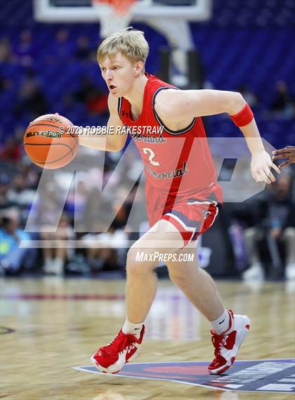 Thumbnail 1 in Kimball vs. Veterans Memorial (UIL 5A Basketball State Semifinal) photogallery.