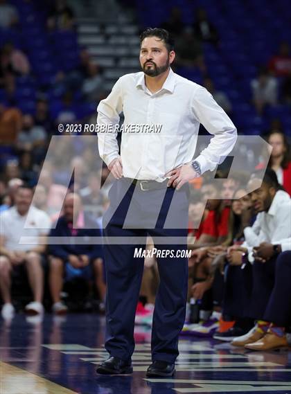 Thumbnail 3 in Kimball vs. Veterans Memorial (UIL 5A Basketball State Semifinal) photogallery.