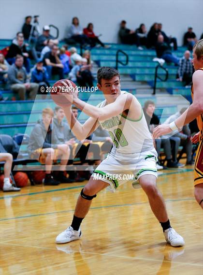 Thumbnail 3 in Star Valley vs. Ridgeline (Eagle Holiday Shootout) photogallery.