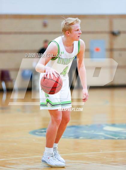 Thumbnail 1 in Star Valley vs. Ridgeline (Eagle Holiday Shootout) photogallery.