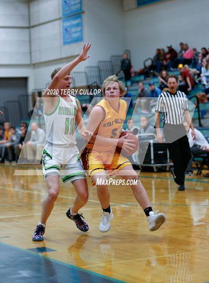 Thumbnail 3 in Star Valley vs. Ridgeline (Eagle Holiday Shootout) photogallery.