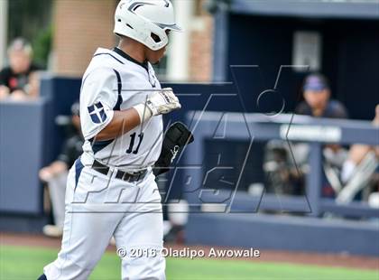Thumbnail 3 in Oak Ridge vs. Dallas Jesuit (UIL Class 6A Region II Semifinal) photogallery.
