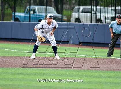 Thumbnail 3 in Oak Ridge vs. Dallas Jesuit (UIL Class 6A Region II Semifinal) photogallery.