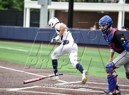 Thumbnail 3 in Oak Ridge vs. Dallas Jesuit (UIL Class 6A Region II Semifinal) photogallery.