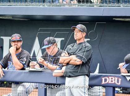 Thumbnail 3 in Oak Ridge vs. Dallas Jesuit (UIL Class 6A Region II Semifinal) photogallery.