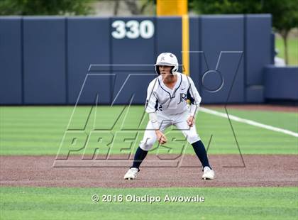 Thumbnail 1 in Oak Ridge vs. Dallas Jesuit (UIL Class 6A Region II Semifinal) photogallery.