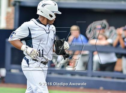 Thumbnail 1 in Oak Ridge vs. Dallas Jesuit (UIL Class 6A Region II Semifinal) photogallery.