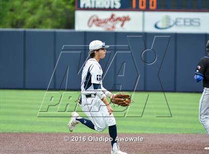 Thumbnail 1 in Oak Ridge vs. Dallas Jesuit (UIL Class 6A Region II Semifinal) photogallery.