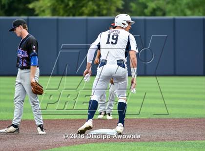 Thumbnail 1 in Oak Ridge vs. Dallas Jesuit (UIL Class 6A Region II Semifinal) photogallery.