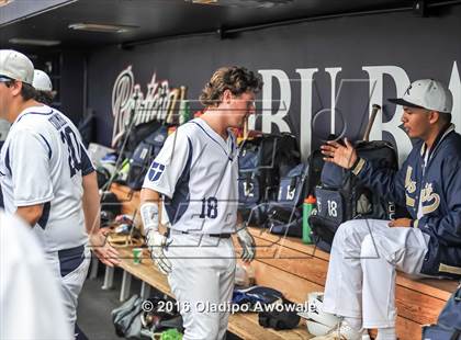 Thumbnail 3 in Oak Ridge vs. Dallas Jesuit (UIL Class 6A Region II Semifinal) photogallery.