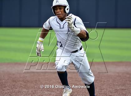 Thumbnail 1 in Oak Ridge vs. Dallas Jesuit (UIL Class 6A Region II Semifinal) photogallery.