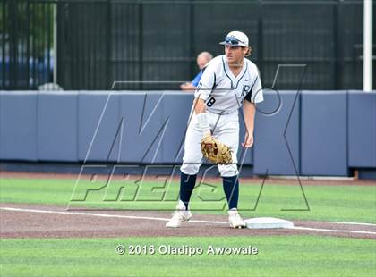 Thumbnail 1 in Oak Ridge vs. Dallas Jesuit (UIL Class 6A Region II Semifinal) photogallery.