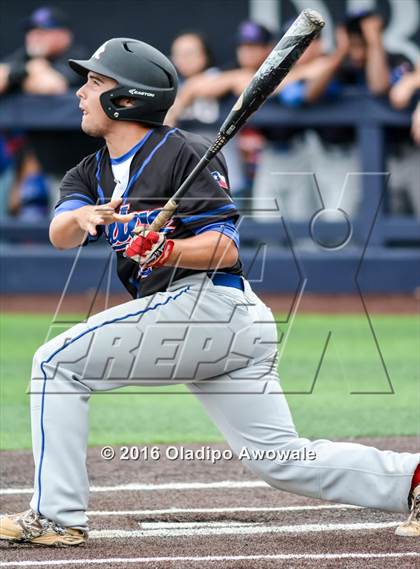 Thumbnail 3 in Oak Ridge vs. Dallas Jesuit (UIL Class 6A Region II Semifinal) photogallery.