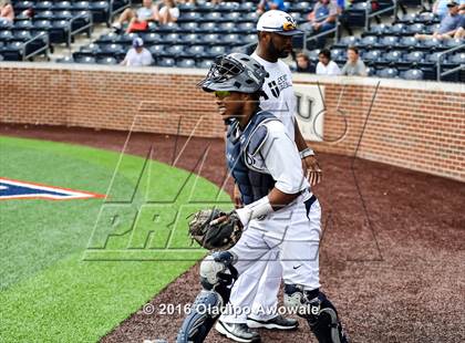 Thumbnail 1 in Oak Ridge vs. Dallas Jesuit (UIL Class 6A Region II Semifinal) photogallery.