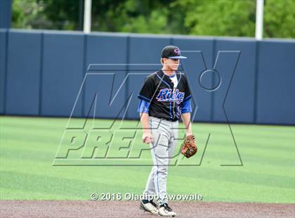 Thumbnail 3 in Oak Ridge vs. Dallas Jesuit (UIL Class 6A Region II Semifinal) photogallery.
