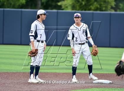 Thumbnail 1 in Oak Ridge vs. Dallas Jesuit (UIL Class 6A Region II Semifinal) photogallery.