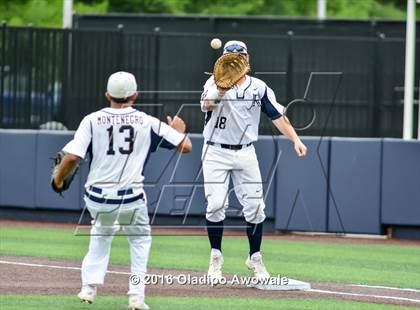 Thumbnail 3 in Oak Ridge vs. Dallas Jesuit (UIL Class 6A Region II Semifinal) photogallery.
