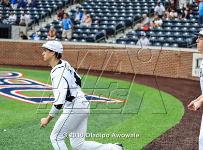 Thumbnail 3 in Oak Ridge vs. Dallas Jesuit (UIL Class 6A Region II Semifinal) photogallery.