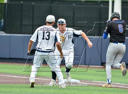 Thumbnail 1 in Oak Ridge vs. Dallas Jesuit (UIL Class 6A Region II Semifinal) photogallery.