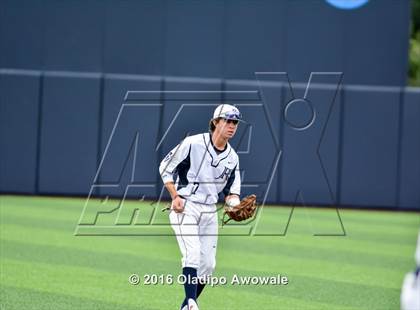 Thumbnail 2 in Oak Ridge vs. Dallas Jesuit (UIL Class 6A Region II Semifinal) photogallery.