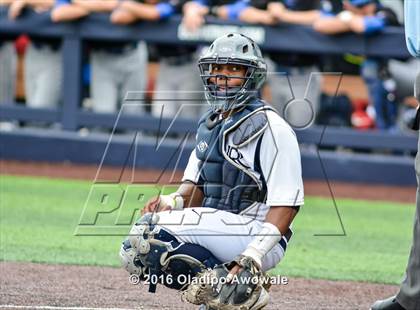 Thumbnail 3 in Oak Ridge vs. Dallas Jesuit (UIL Class 6A Region II Semifinal) photogallery.