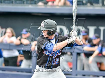 Thumbnail 3 in Oak Ridge vs. Dallas Jesuit (UIL Class 6A Region II Semifinal) photogallery.