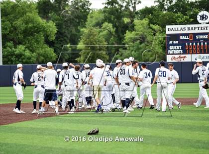 Thumbnail 3 in Oak Ridge vs. Dallas Jesuit (UIL Class 6A Region II Semifinal) photogallery.