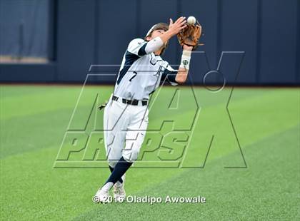 Thumbnail 2 in Oak Ridge vs. Dallas Jesuit (UIL Class 6A Region II Semifinal) photogallery.