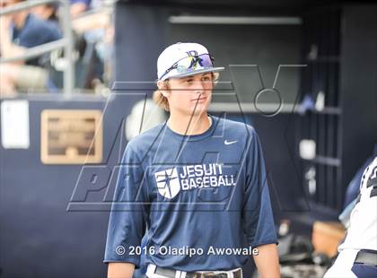 Thumbnail 2 in Oak Ridge vs. Dallas Jesuit (UIL Class 6A Region II Semifinal) photogallery.