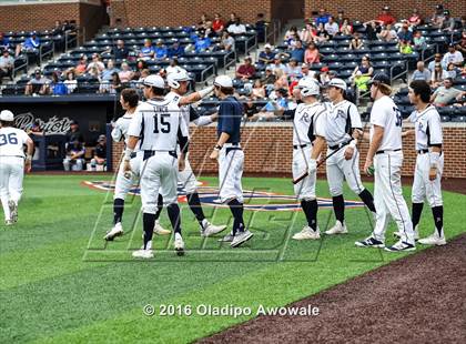 Thumbnail 2 in Oak Ridge vs. Dallas Jesuit (UIL Class 6A Region II Semifinal) photogallery.