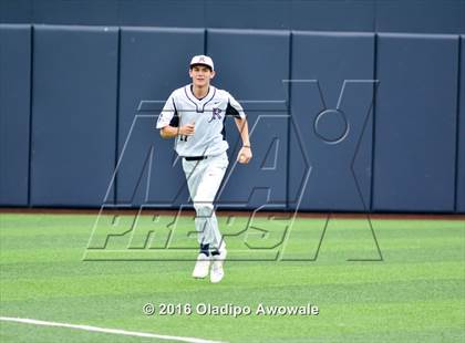 Thumbnail 1 in Oak Ridge vs. Dallas Jesuit (UIL Class 6A Region II Semifinal) photogallery.