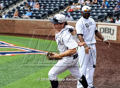 Thumbnail 2 in Oak Ridge vs. Dallas Jesuit (UIL Class 6A Region II Semifinal) photogallery.