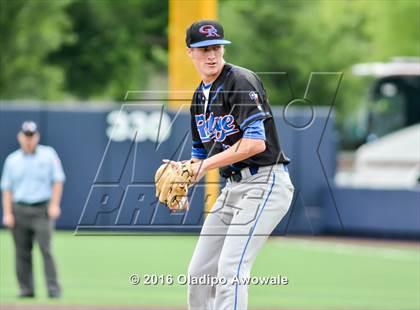 Thumbnail 2 in Oak Ridge vs. Dallas Jesuit (UIL Class 6A Region II Semifinal) photogallery.