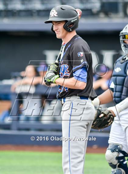 Thumbnail 2 in Oak Ridge vs. Dallas Jesuit (UIL Class 6A Region II Semifinal) photogallery.