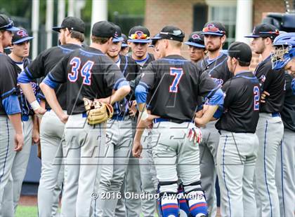 Thumbnail 1 in Oak Ridge vs. Dallas Jesuit (UIL Class 6A Region II Semifinal) photogallery.