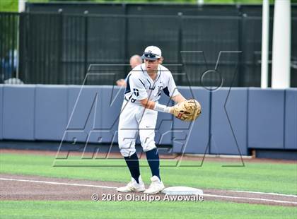 Thumbnail 2 in Oak Ridge vs. Dallas Jesuit (UIL Class 6A Region II Semifinal) photogallery.