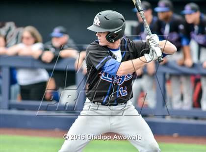 Thumbnail 1 in Oak Ridge vs. Dallas Jesuit (UIL Class 6A Region II Semifinal) photogallery.