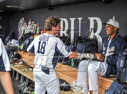 Thumbnail 1 in Oak Ridge vs. Dallas Jesuit (UIL Class 6A Region II Semifinal) photogallery.