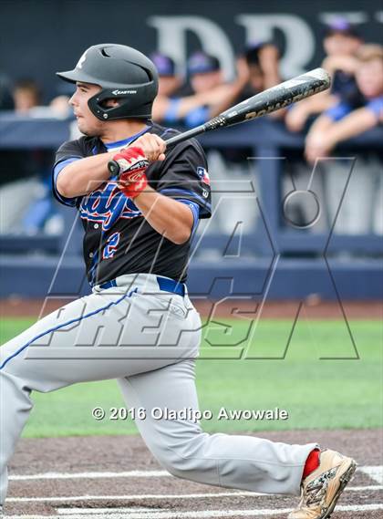 Thumbnail 2 in Oak Ridge vs. Dallas Jesuit (UIL Class 6A Region II Semifinal) photogallery.