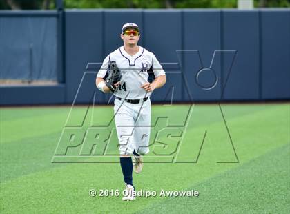 Thumbnail 3 in Oak Ridge vs. Dallas Jesuit (UIL Class 6A Region II Semifinal) photogallery.