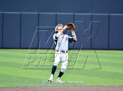 Thumbnail 1 in Oak Ridge vs. Dallas Jesuit (UIL Class 6A Region II Semifinal) photogallery.