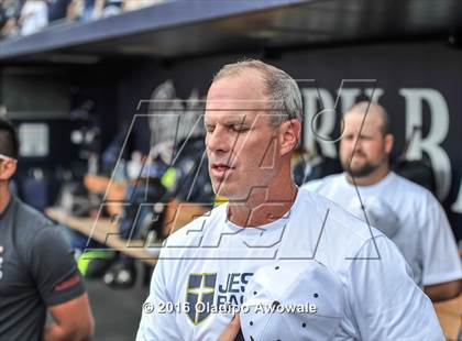 Thumbnail 2 in Oak Ridge vs. Dallas Jesuit (UIL Class 6A Region II Semifinal) photogallery.