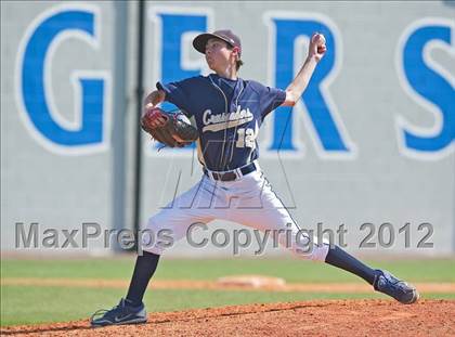 Thumbnail 3 in Canisius vs. Bishop McLaughlin Catholic photogallery.