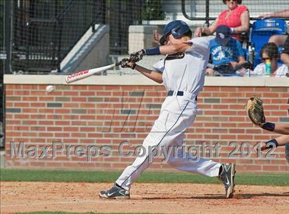 Thumbnail 2 in Canisius vs. Bishop McLaughlin Catholic photogallery.
