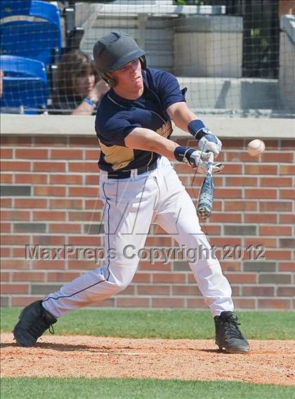 Thumbnail 2 in Canisius vs. Bishop McLaughlin Catholic photogallery.