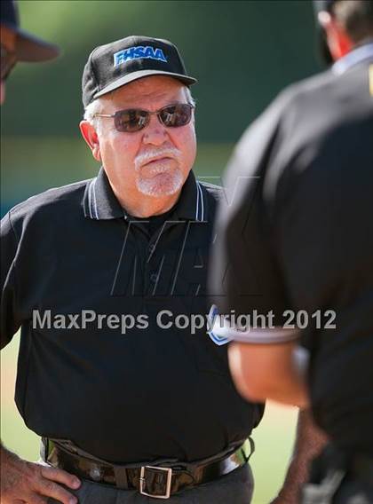 Thumbnail 3 in Canisius vs. Bishop McLaughlin Catholic photogallery.