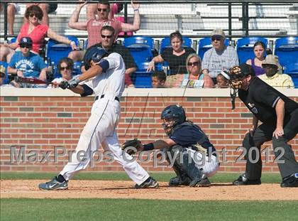 Thumbnail 2 in Canisius vs. Bishop McLaughlin Catholic photogallery.