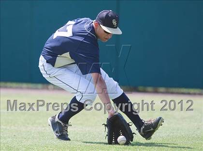 Thumbnail 2 in Canisius vs. Bishop McLaughlin Catholic photogallery.
