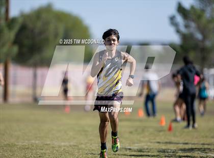 Thumbnail 1 in Mayfield Invitational XC photogallery.