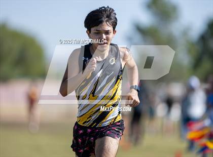 Thumbnail 2 in Mayfield Invitational XC photogallery.